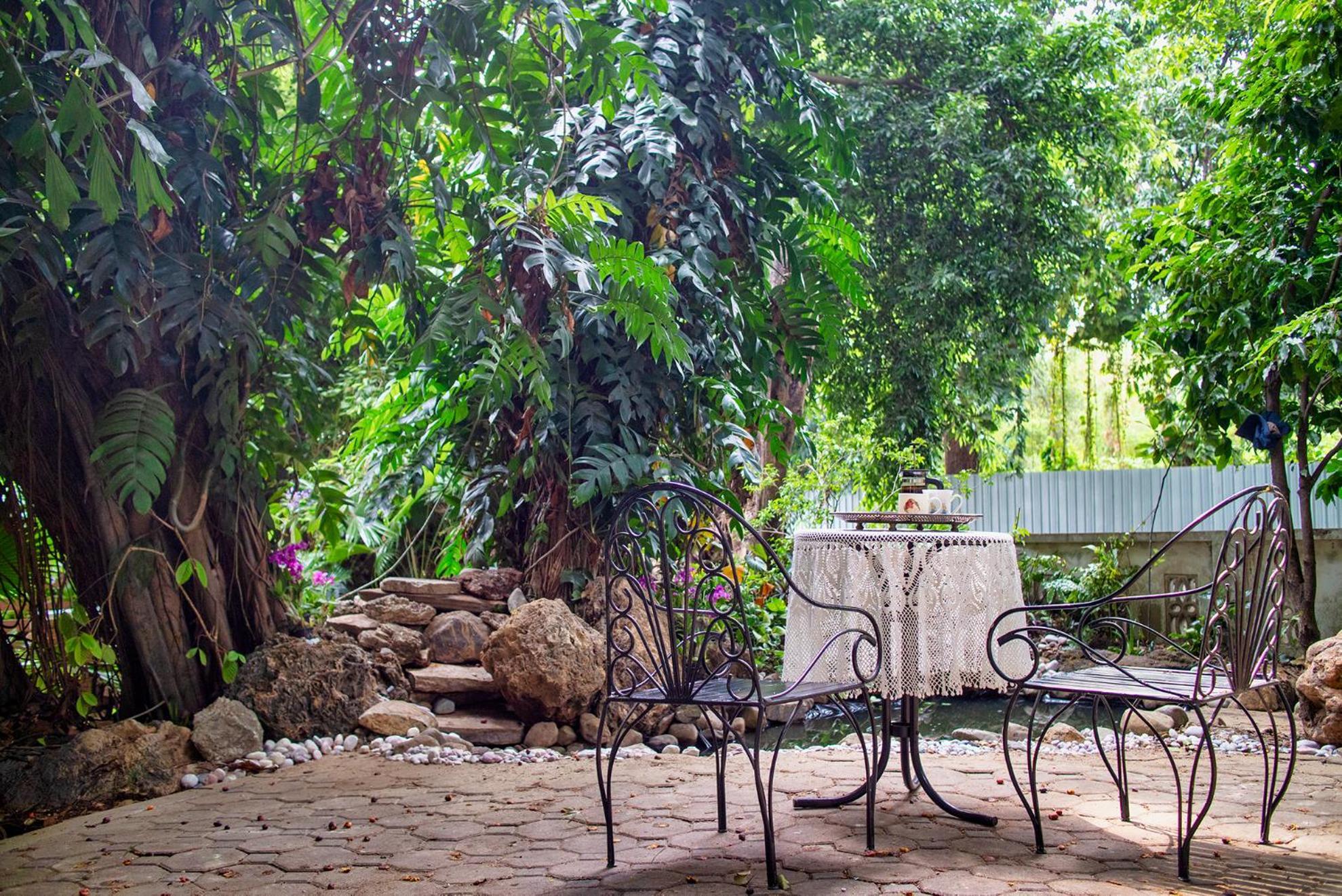 Cozycomo Bangkok Esterno foto